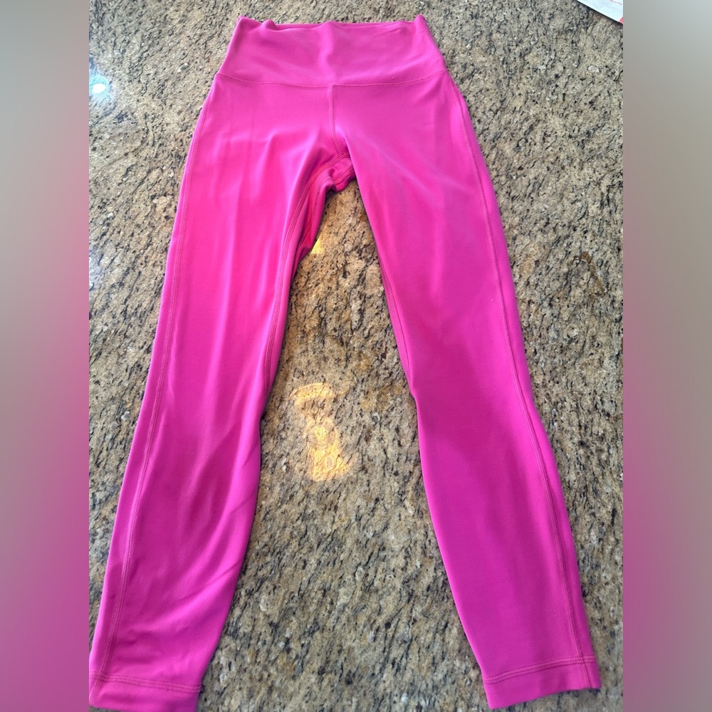 Lululemon hot pink double lined 25” legging